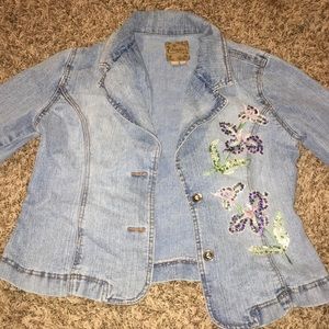 Young girls Light jean jacket.